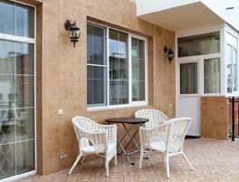 Окна Ори в прекрасном коттедже